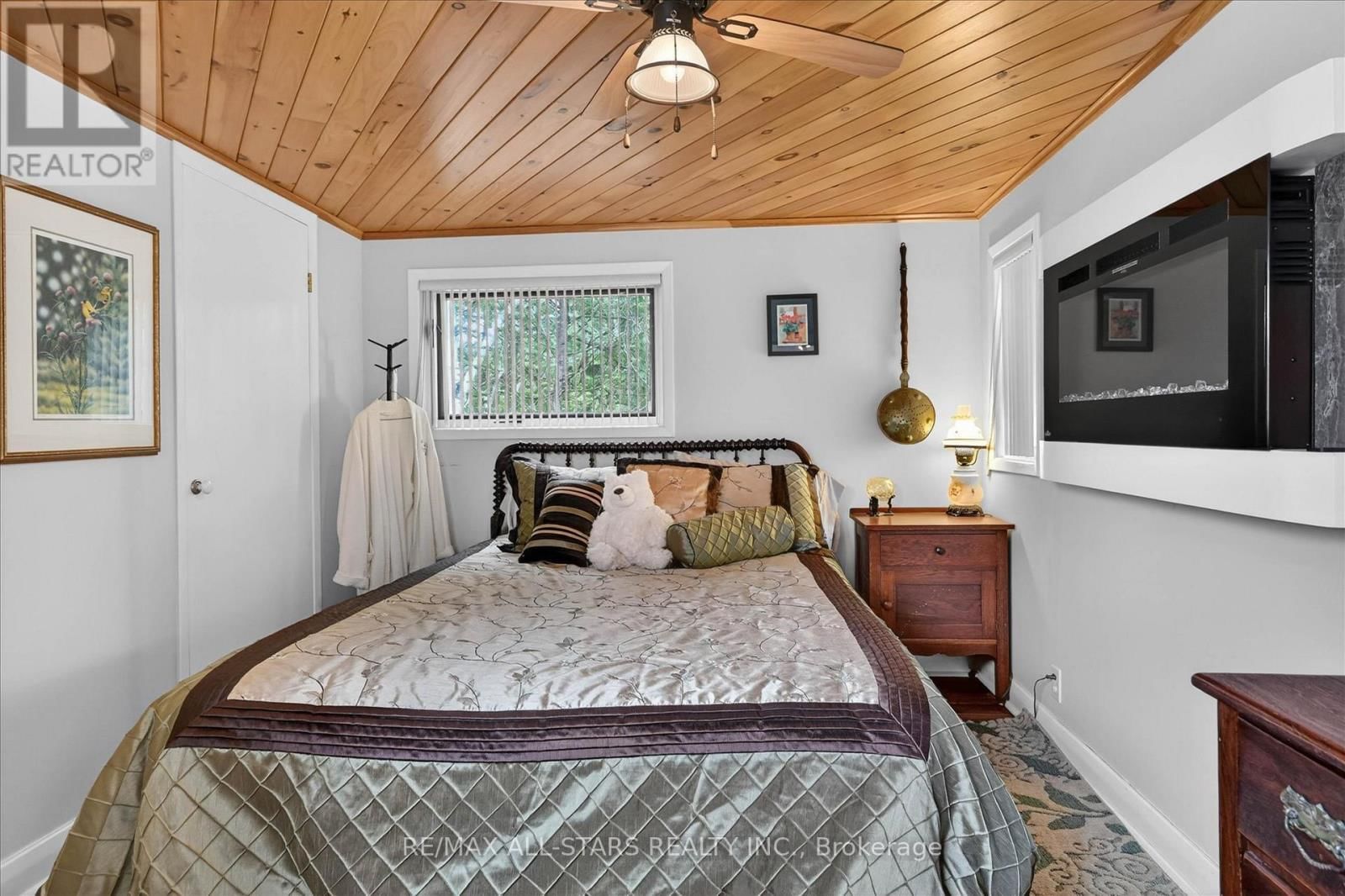 41 CEDAR CRESCENT Image 28