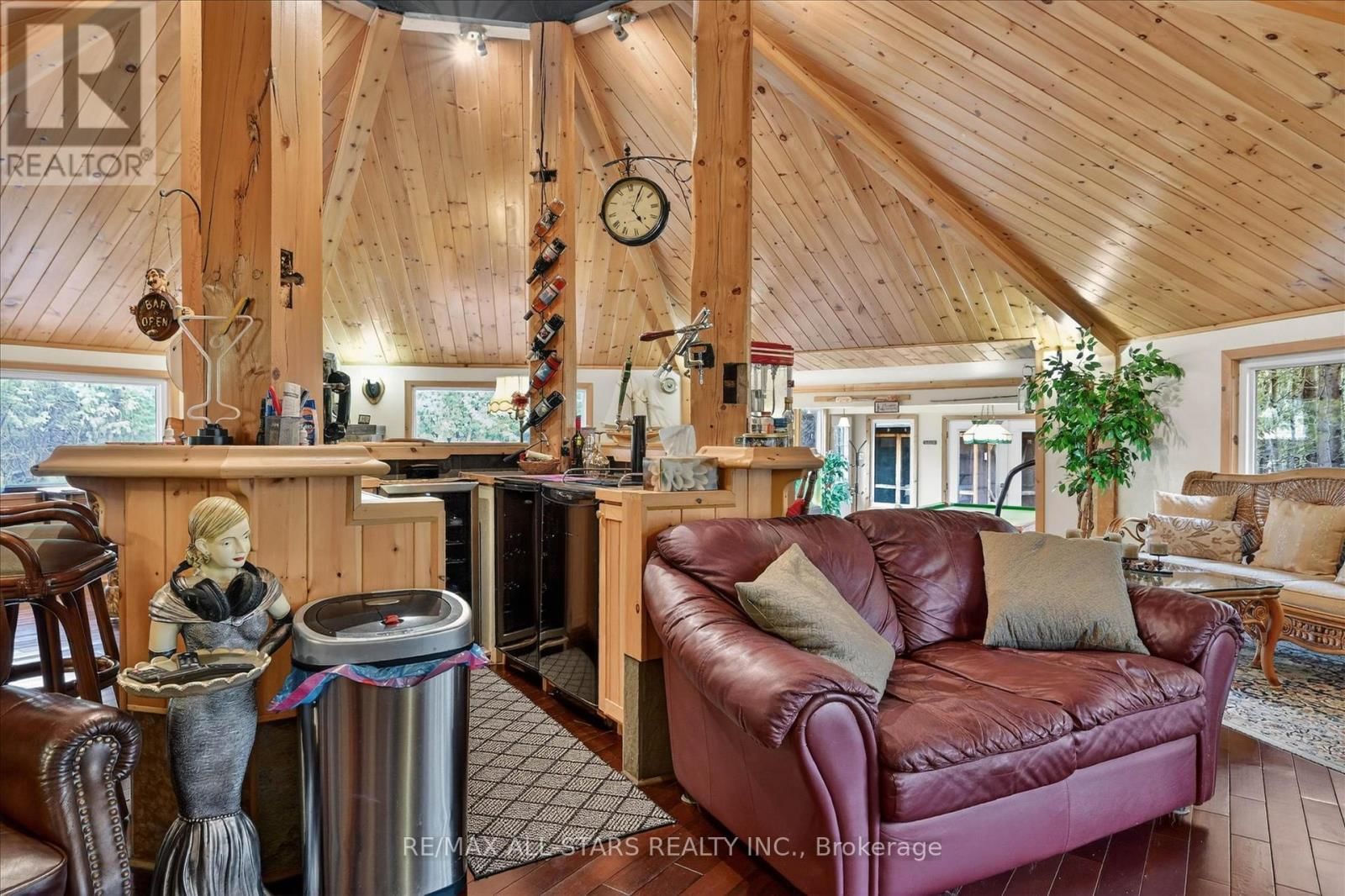 41 CEDAR CRESCENT Image 4