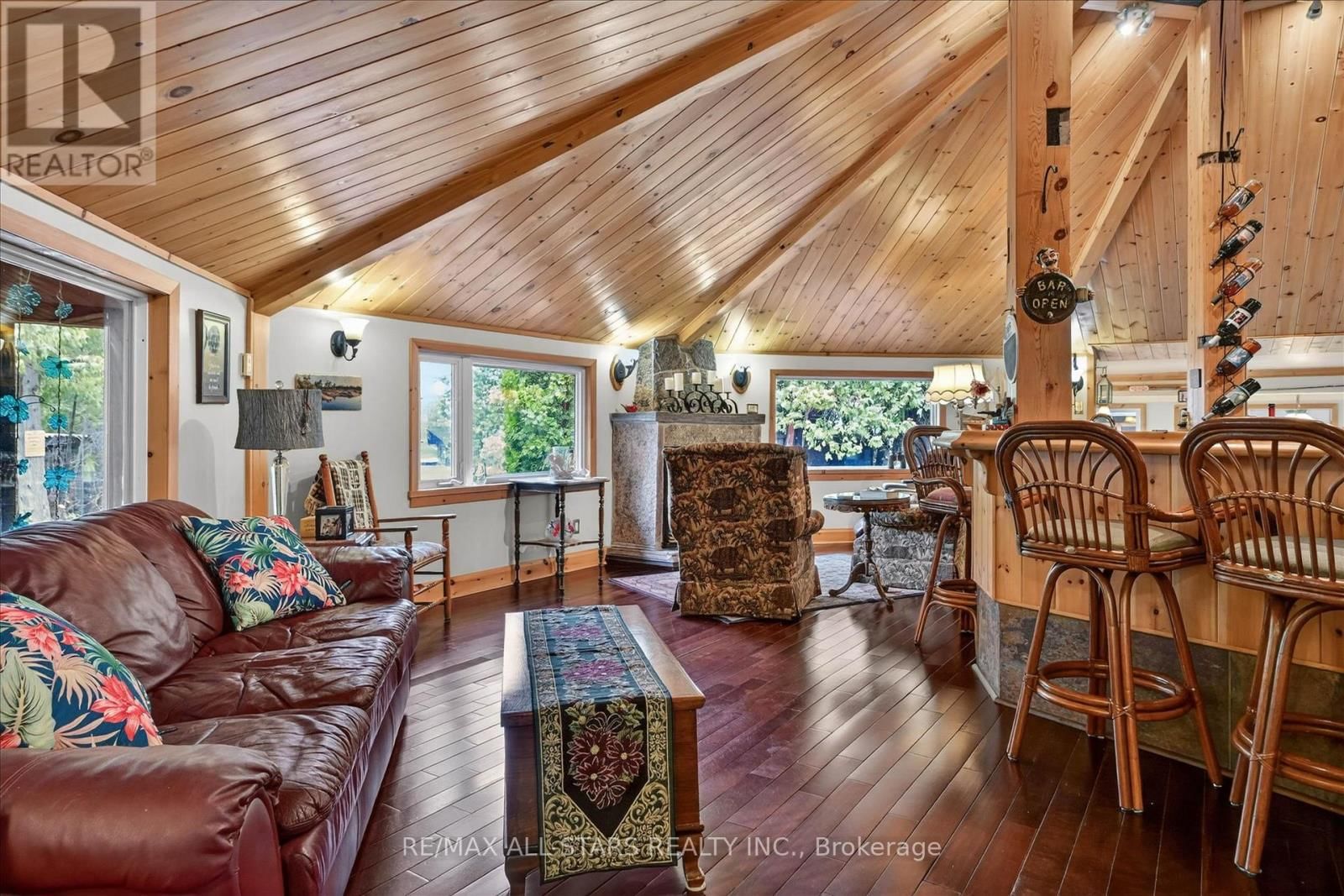 41 CEDAR CRESCENT Image 5