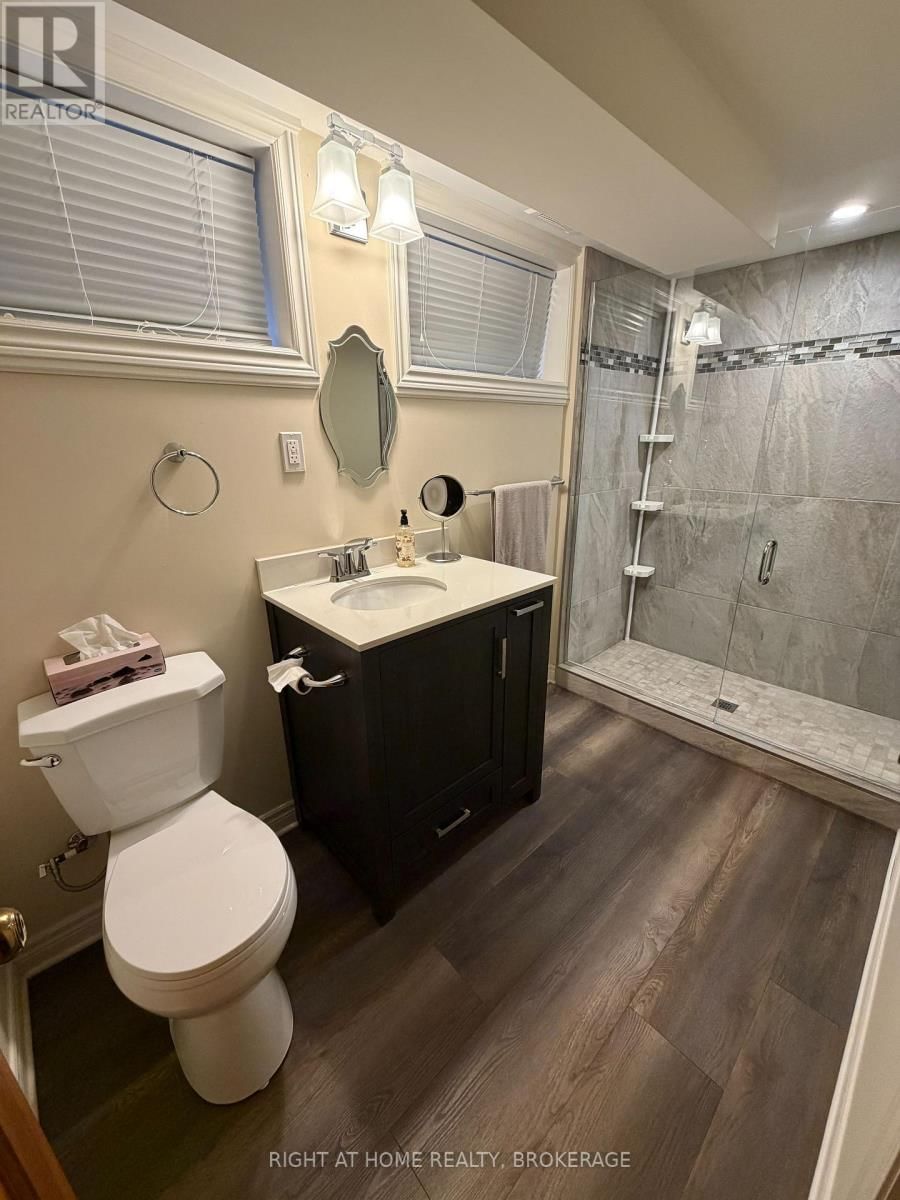 12 LORNE AVENUE Image 17