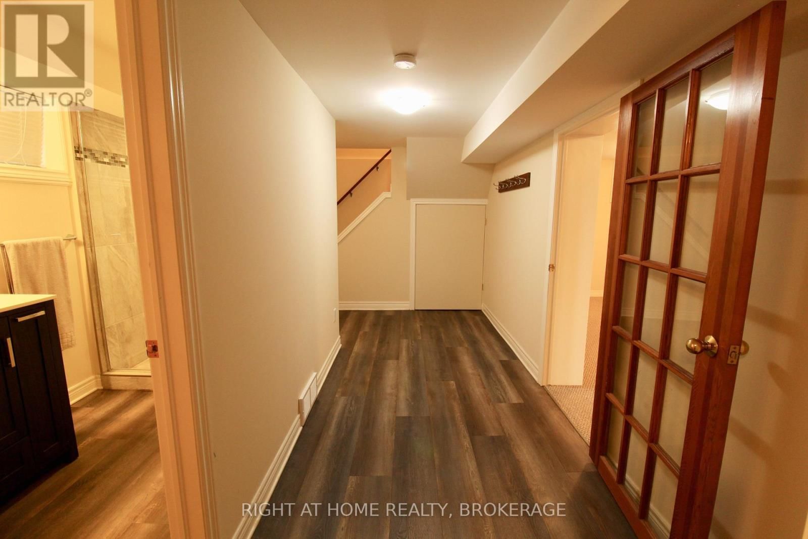 12 LORNE AVENUE Image 25