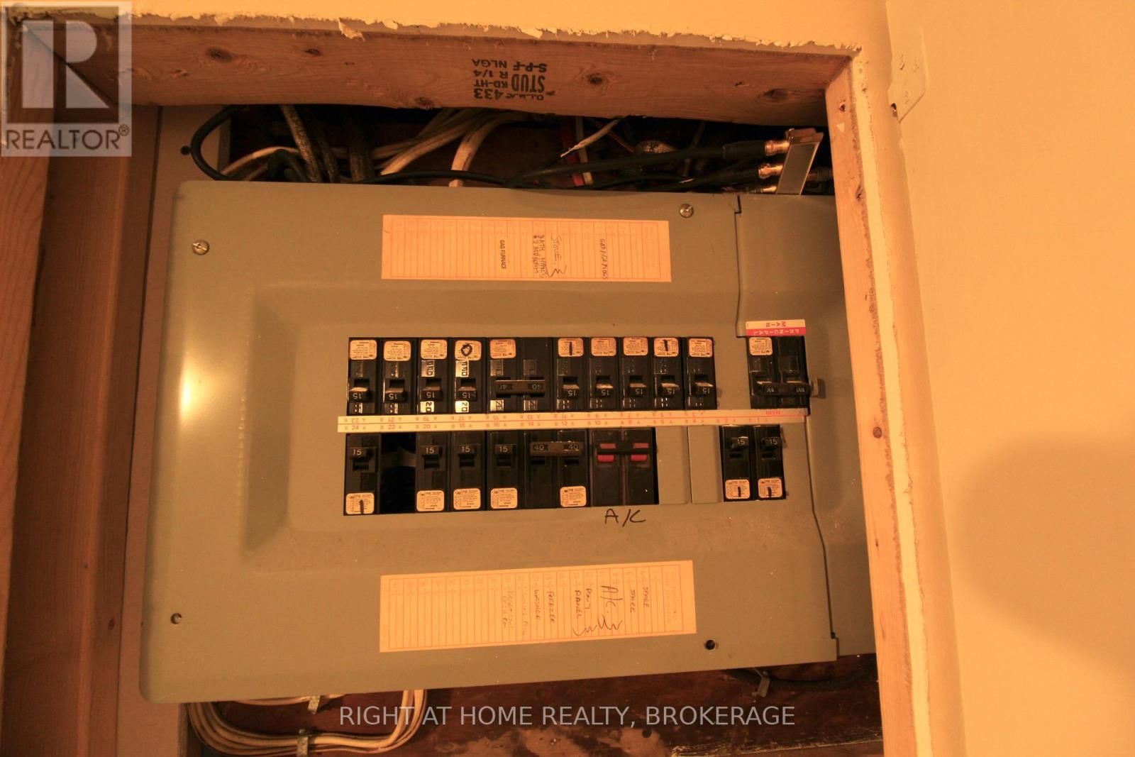 12 LORNE AVENUE Image 34