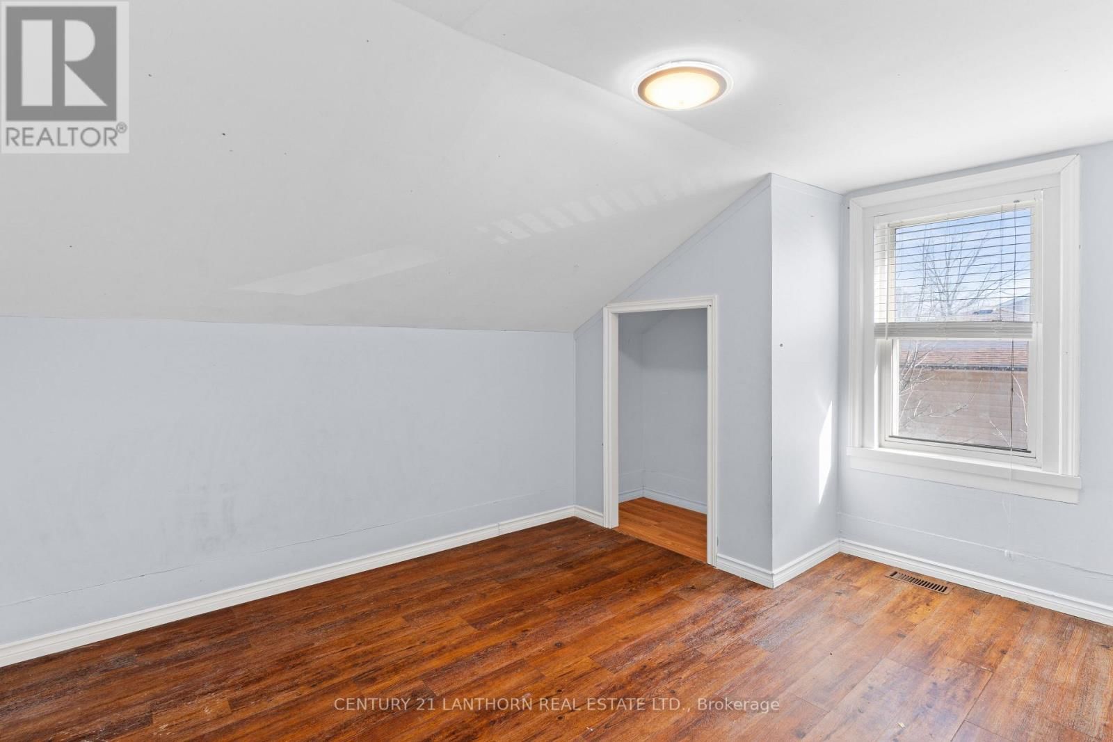 409 BLEECKER AVENUE Image 25