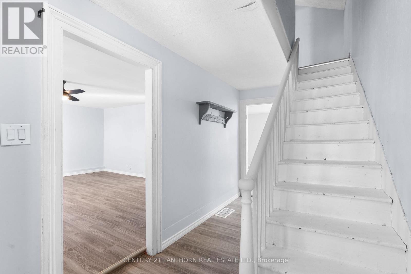 409 BLEECKER AVENUE Image 8