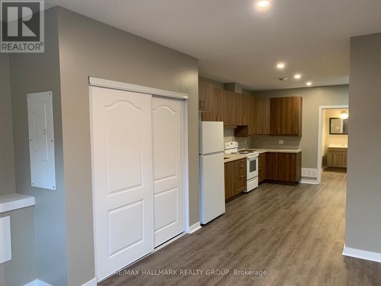 66 QUEEN STREET Image 21