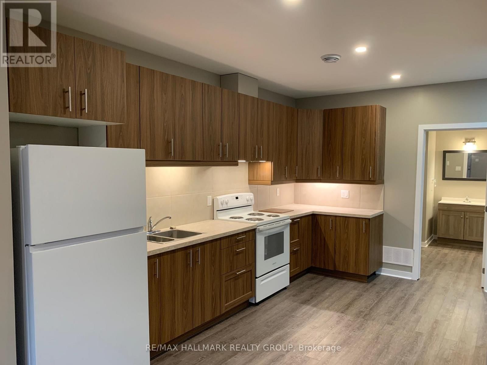 66 QUEEN STREET Image 23