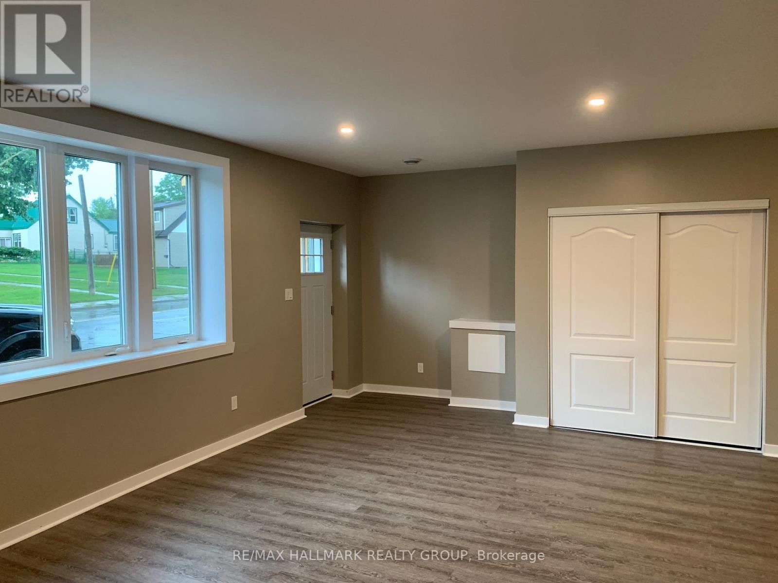 66 QUEEN STREET Image 36