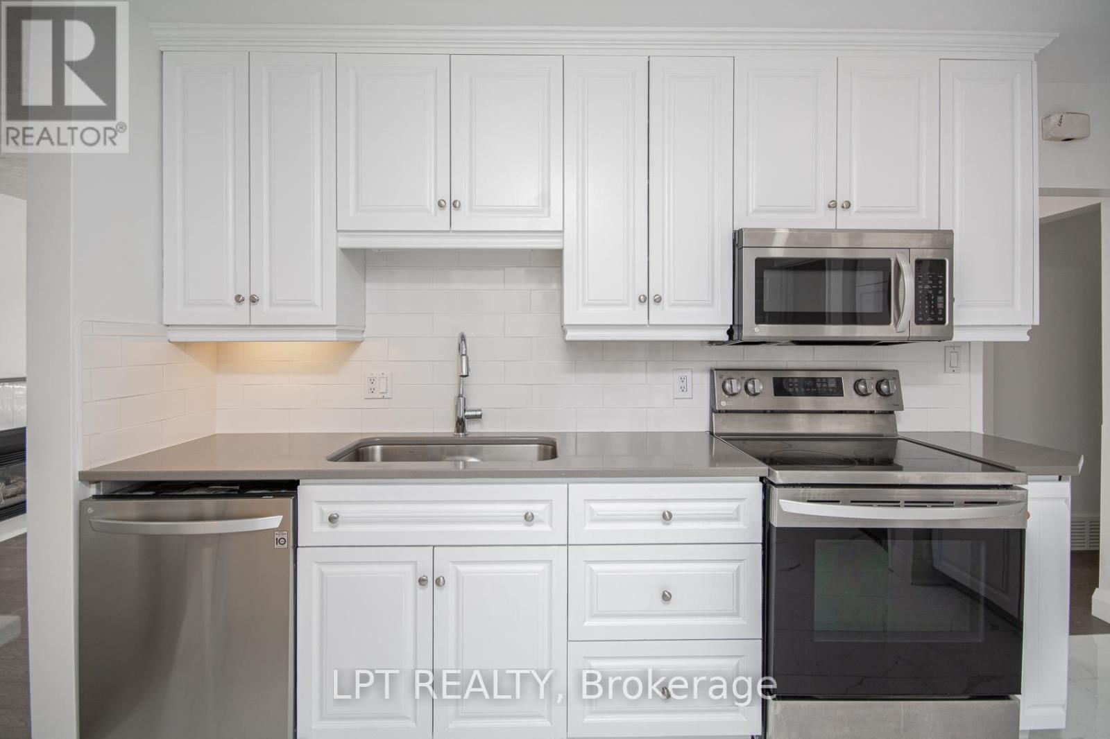 2317 ELMIRA DRIVE Image 20