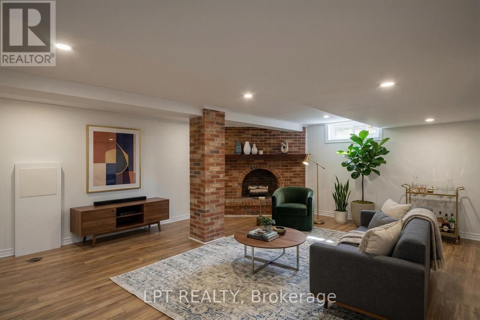 2317 ELMIRA DRIVE Image 33