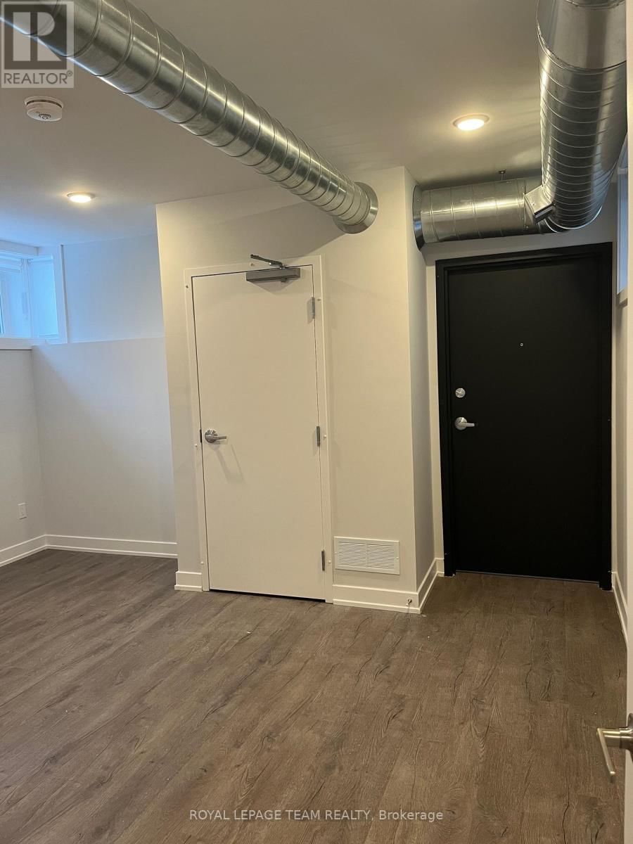 149 WILLOW STREET Image 12