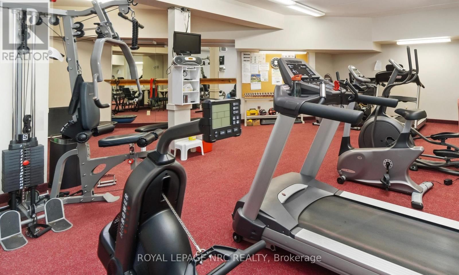 115 - 3420 FREDERICK AVENUE Image 33