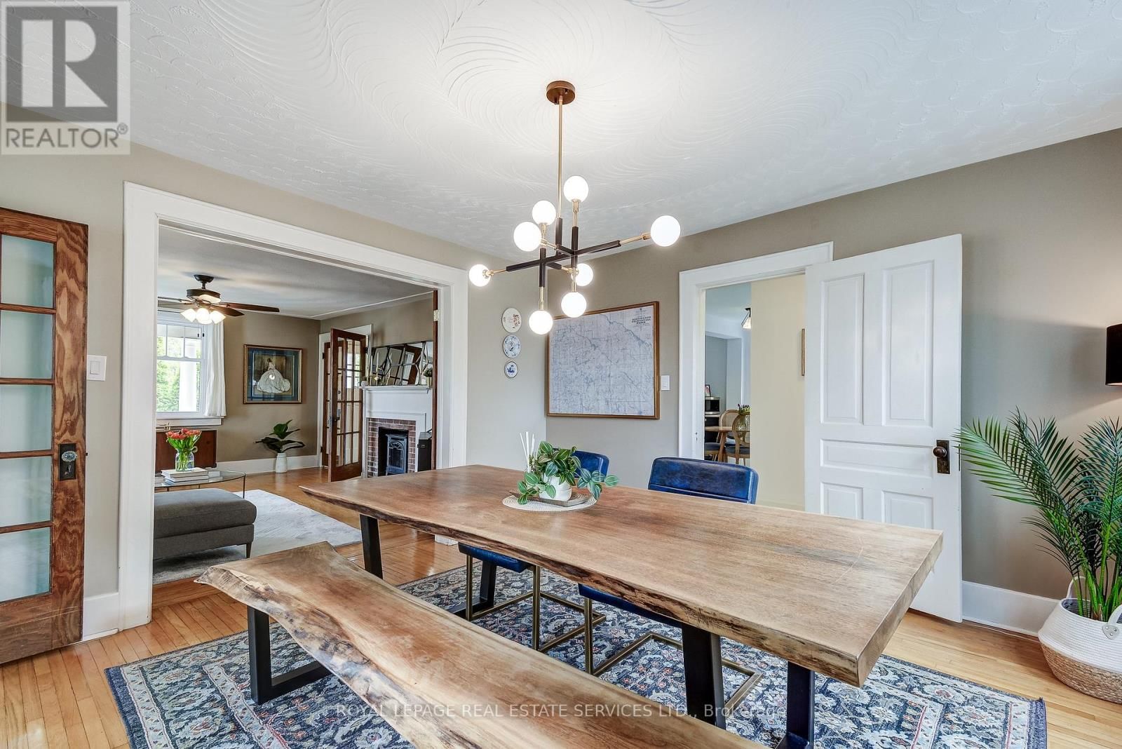 139 LAKE STREET Image 11