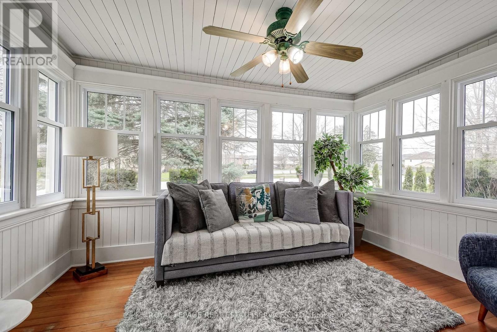 139 LAKE STREET Image 12