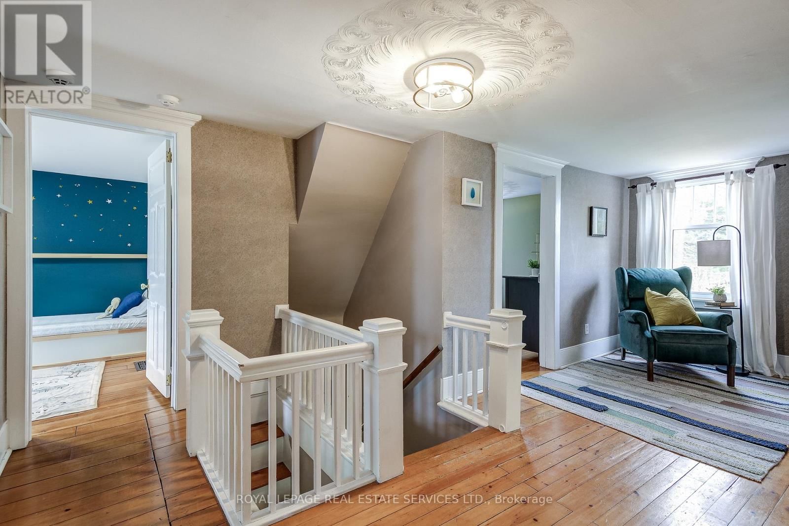 139 LAKE STREET Image 21