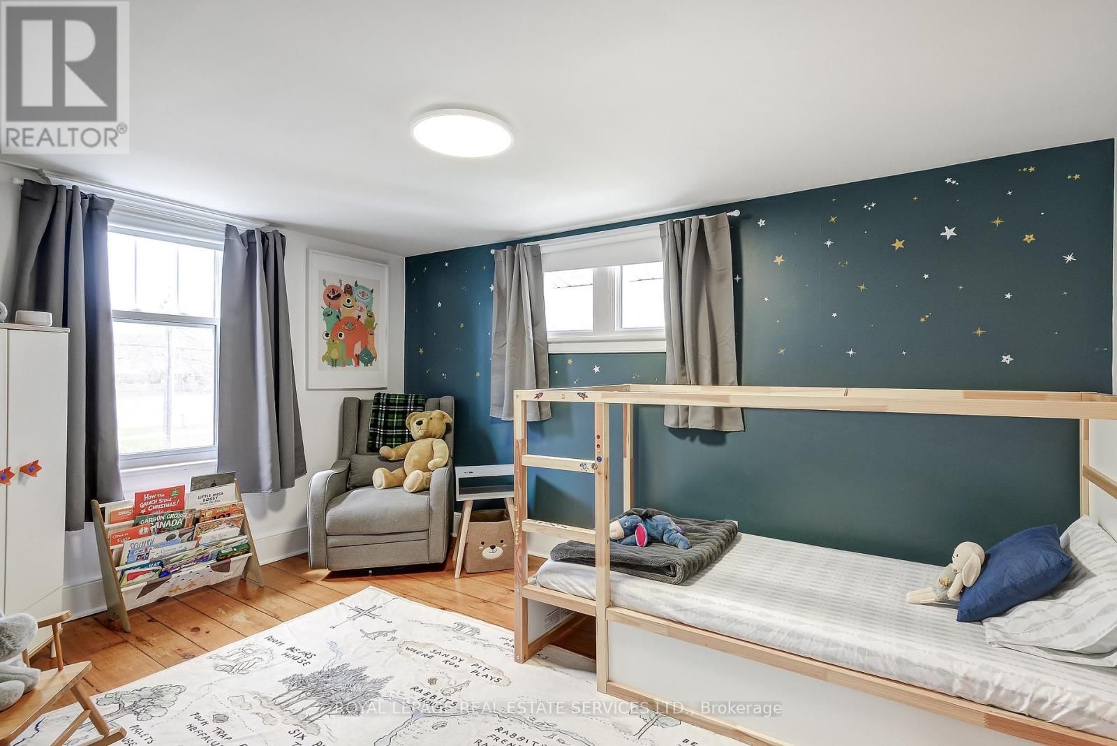 139 LAKE STREET Image 25