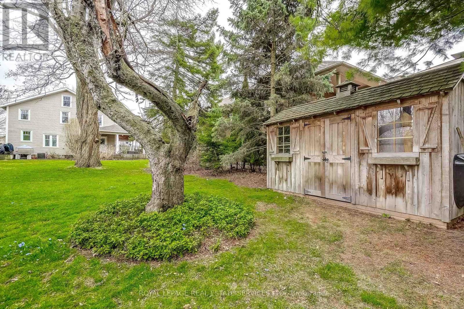 139 LAKE STREET Image 37