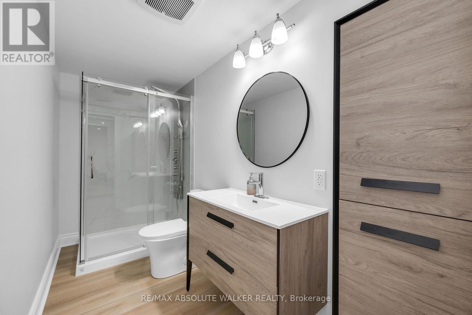 272 STERLING STREET Image 30