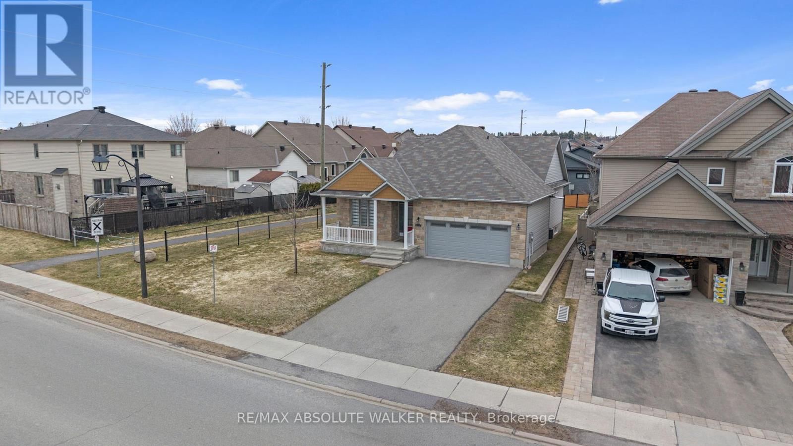 272 STERLING STREET Image 35