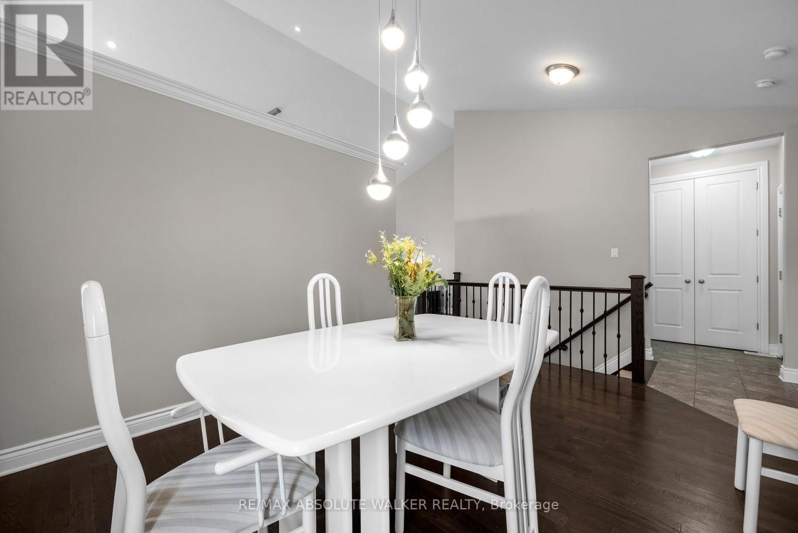 272 STERLING STREET Image 7