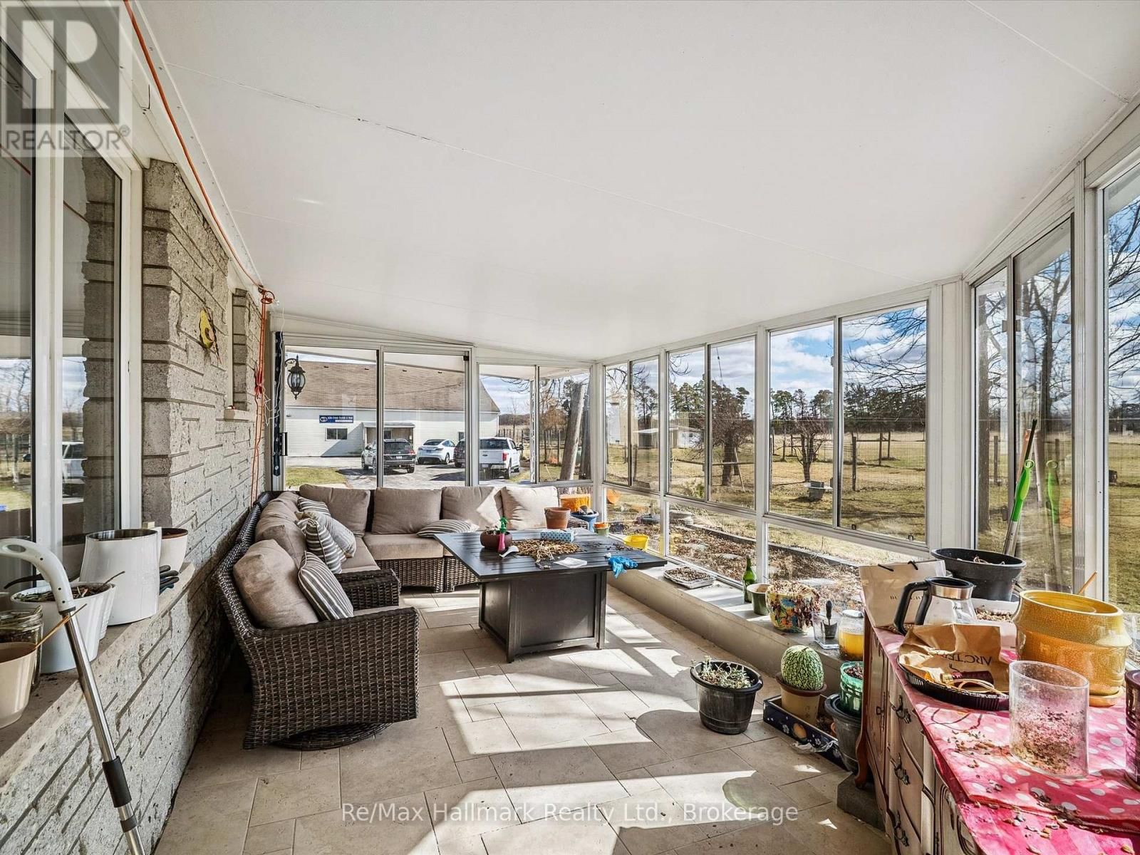 232 EIGHTH ROAD EAST Image 25