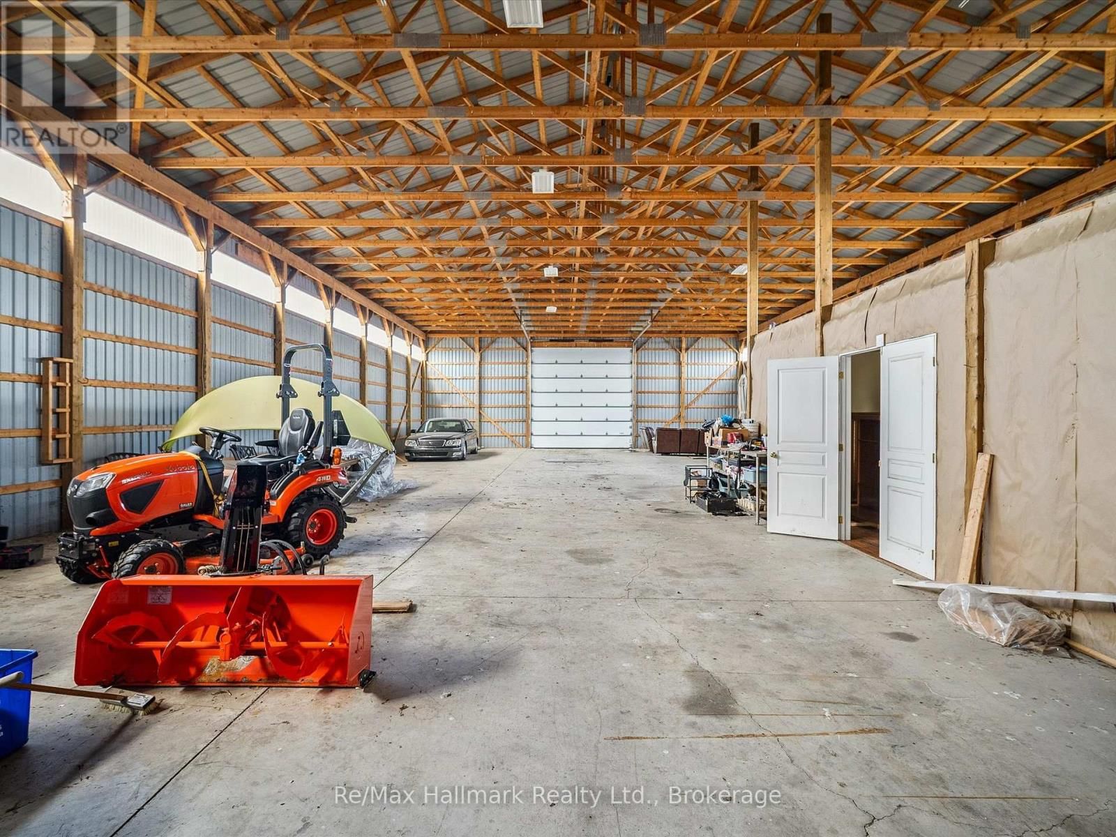 232 EIGHTH ROAD EAST Image 48