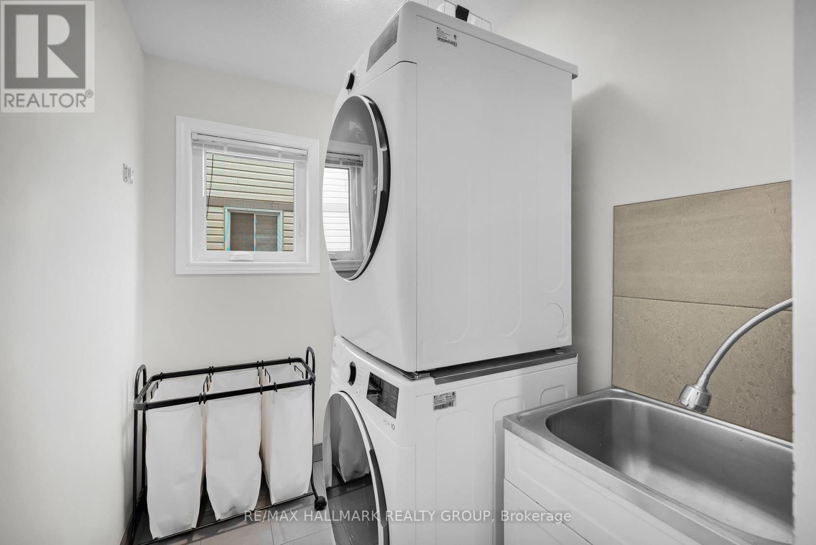 38 BRIERMOOR CRESCENT Image 22