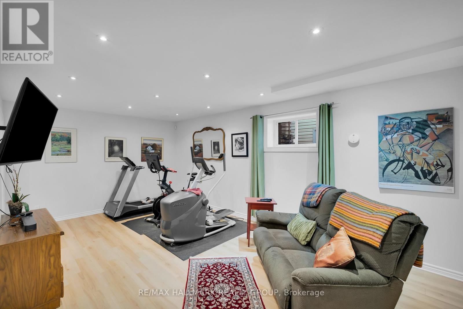 38 BRIERMOOR CRESCENT Image 40