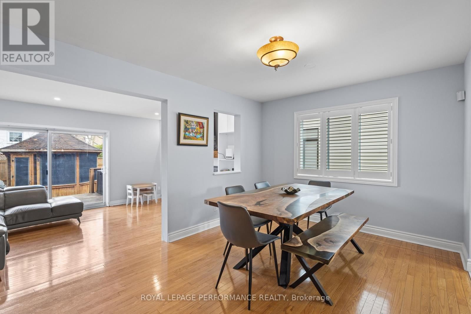 219 SWITZER AVENUE Image 13