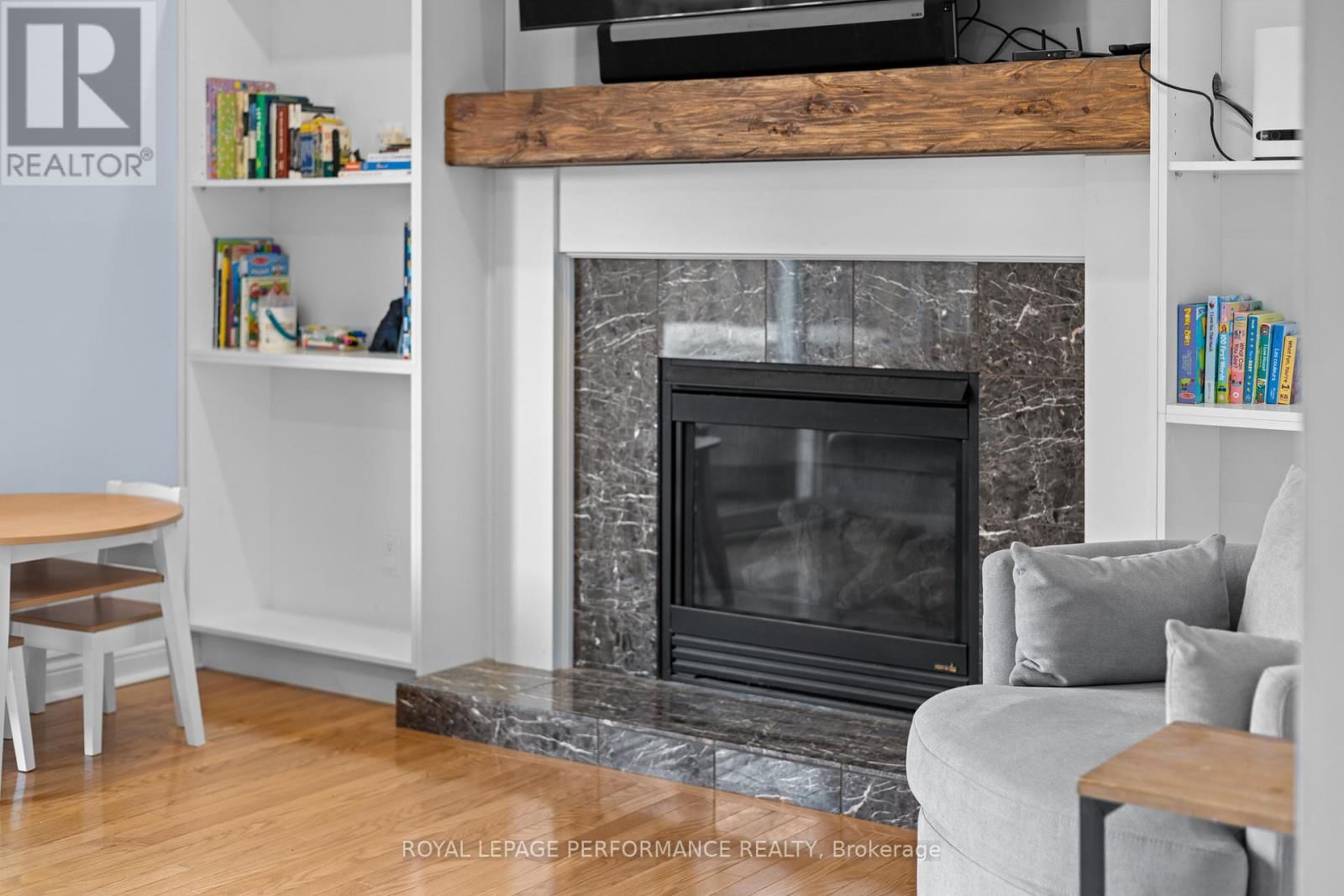 219 SWITZER AVENUE Image 15