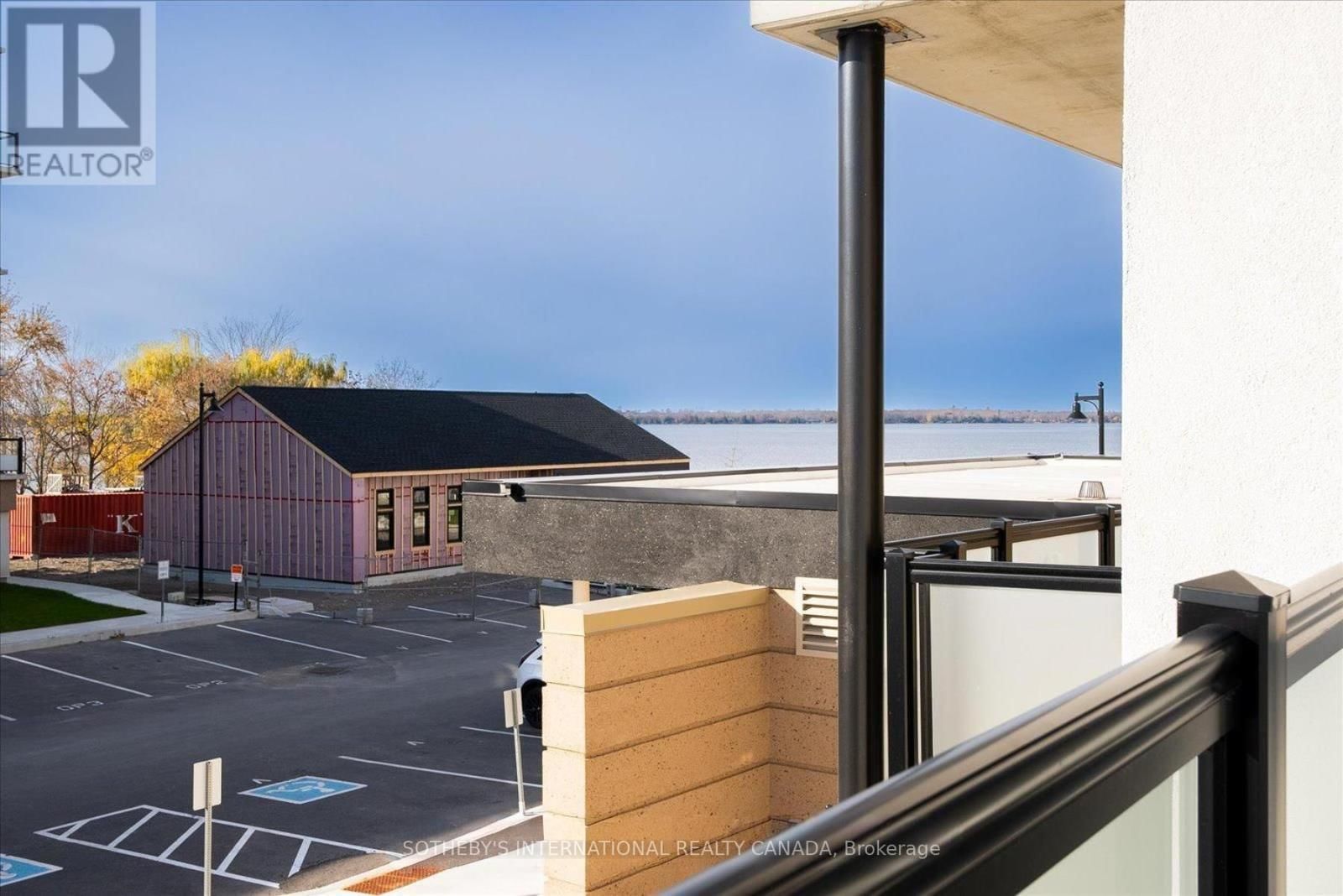 201 - 19B WEST STREET NORTH Image 28