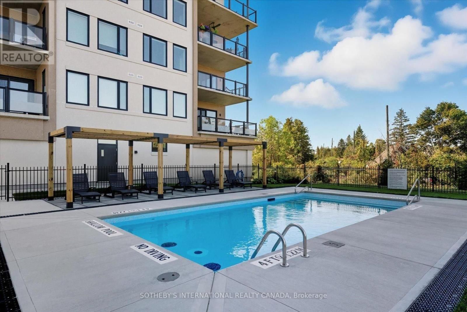 201 - 19B WEST STREET NORTH Image 39