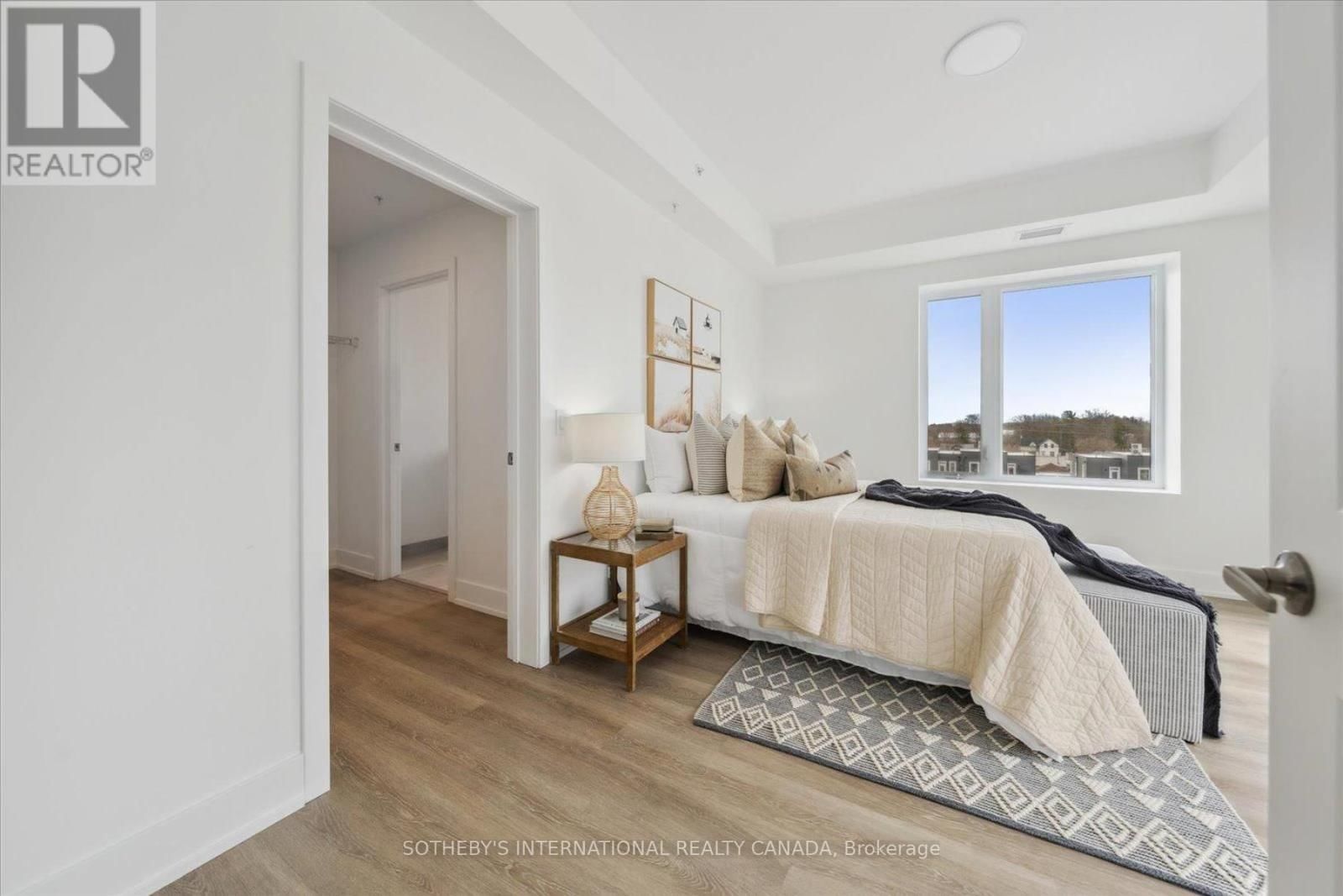 201 - 19B WEST STREET NORTH Image 9