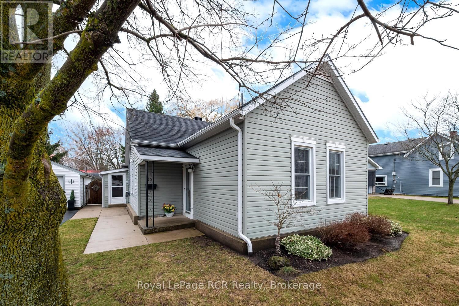 631 9TH STREET WEST Image 3