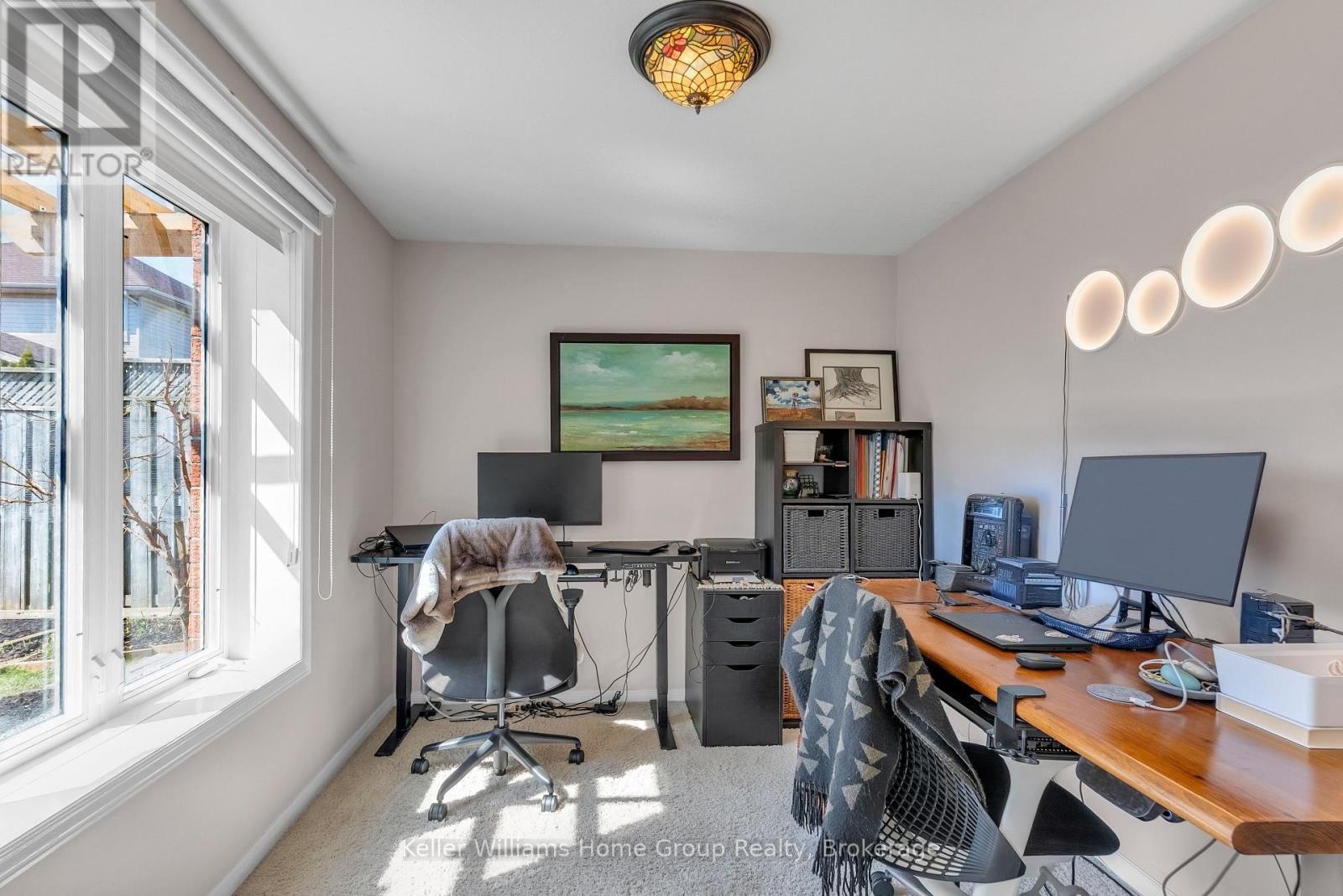 6 GIBBS CRESCENT Image 22