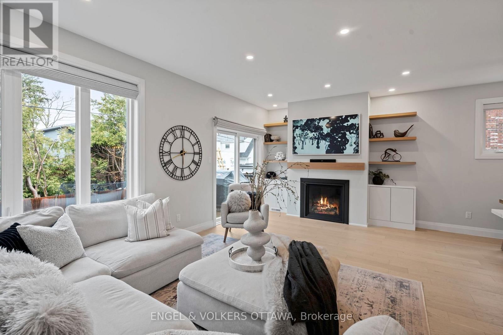 263 DOVERCOURT AVENUE Image 15