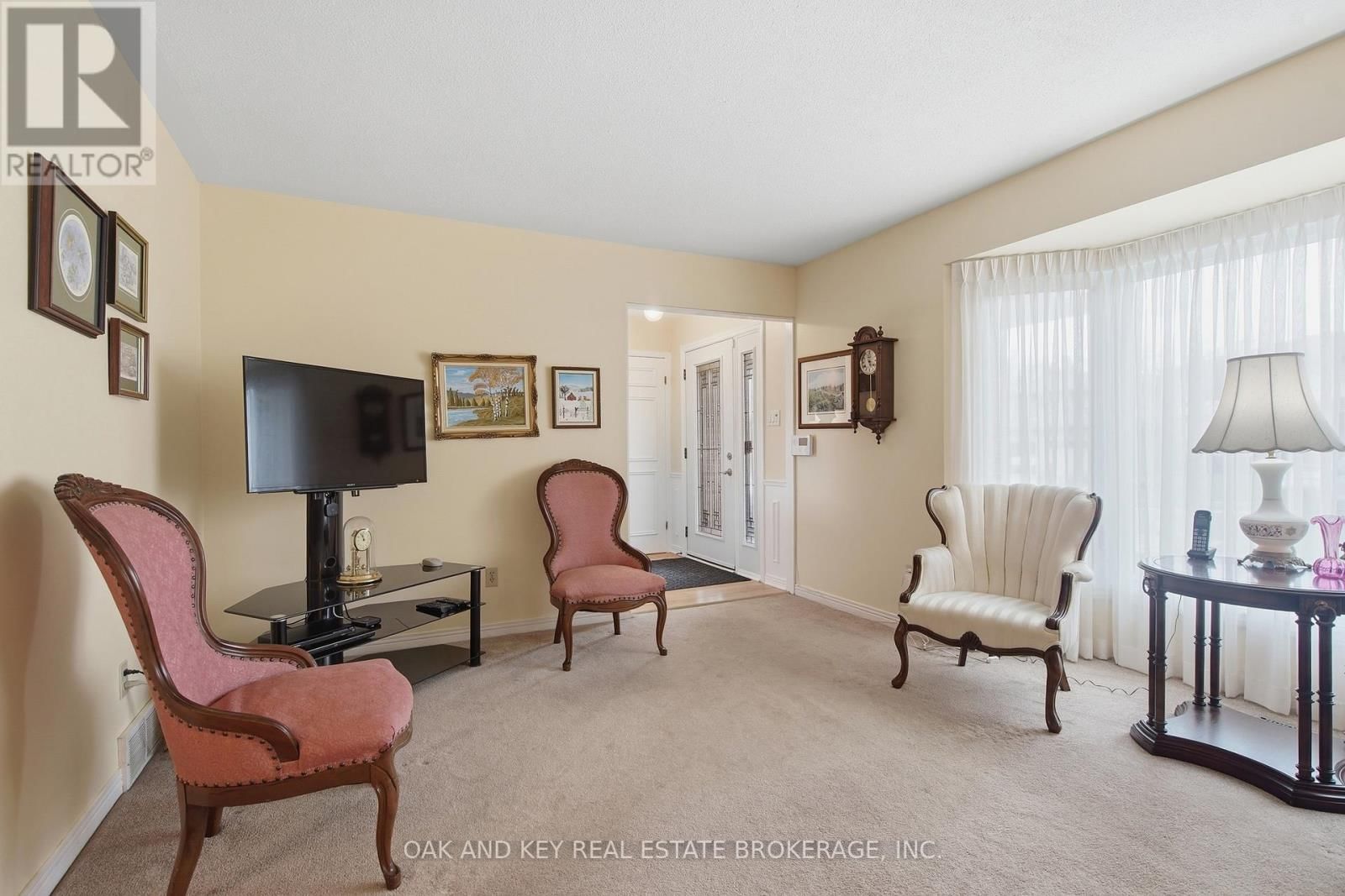 133 FAIRLANE AVENUE Image 11