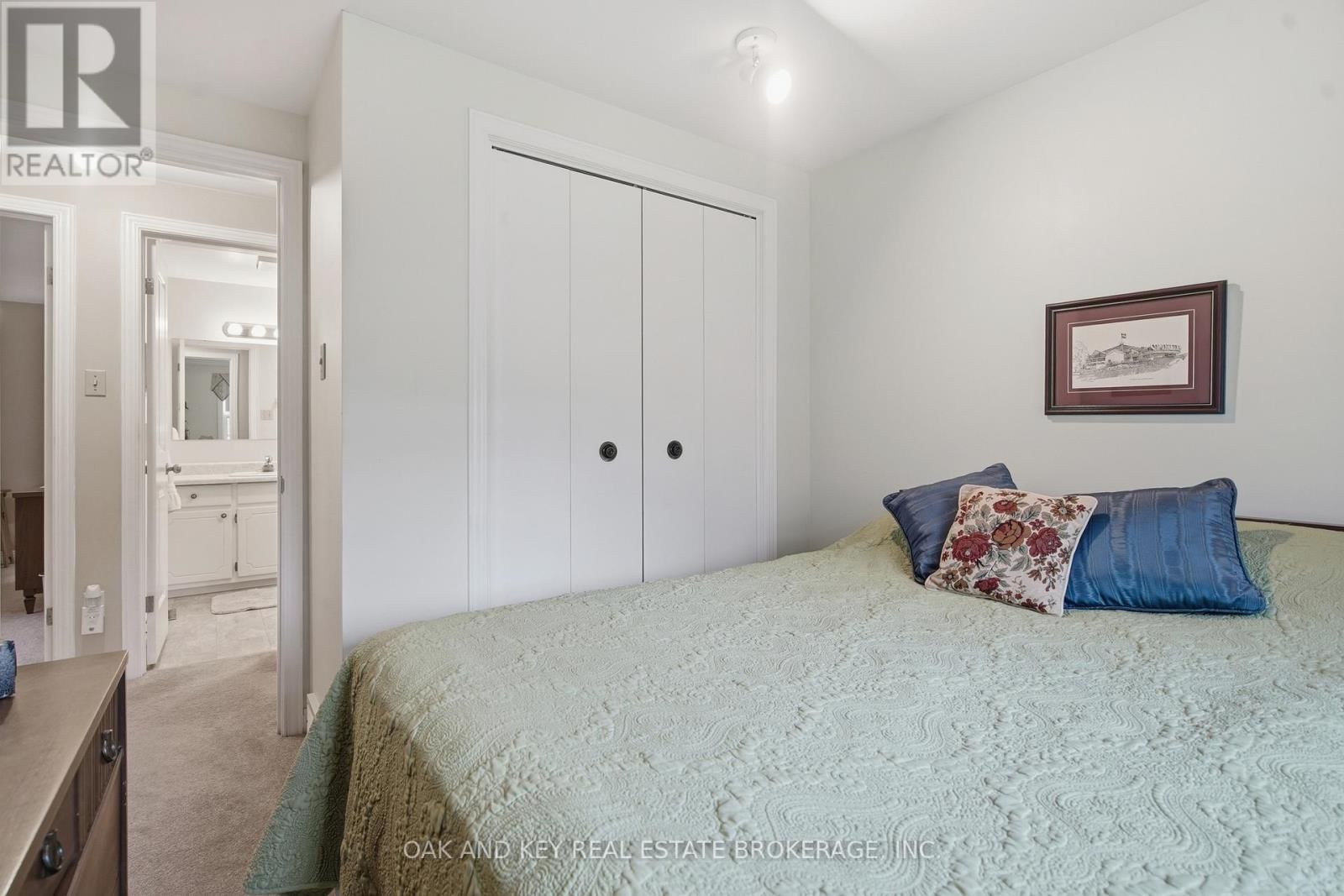 133 FAIRLANE AVENUE Image 23