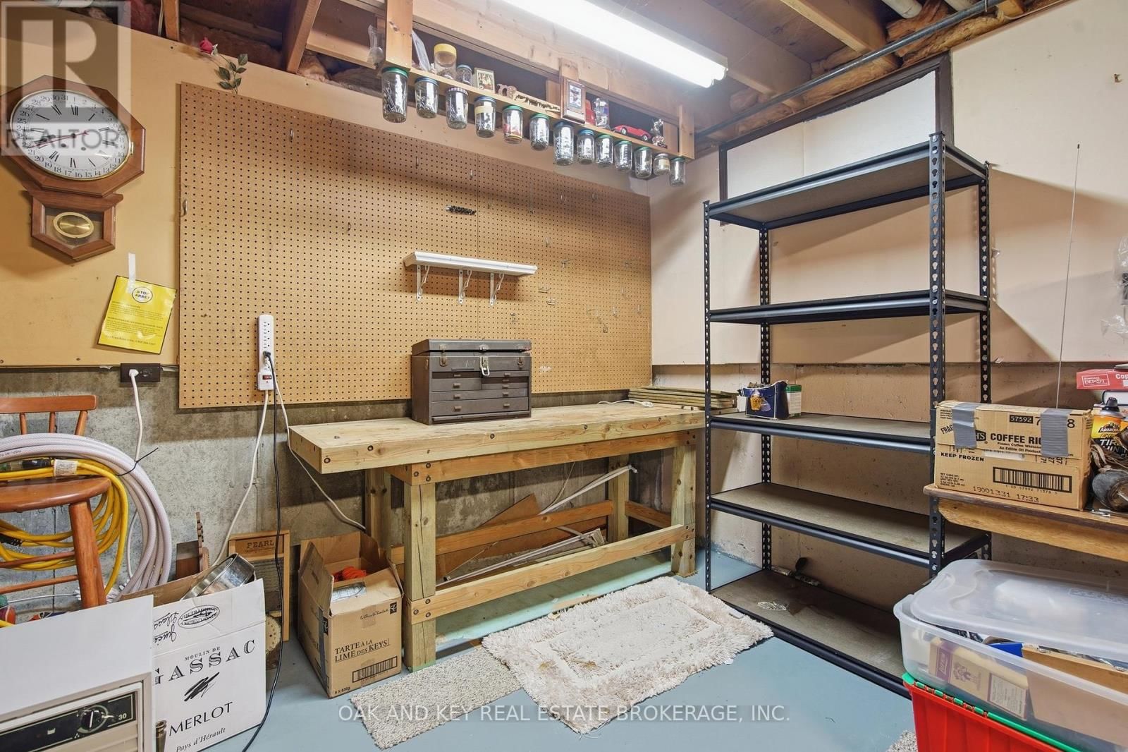 133 FAIRLANE AVENUE Image 37