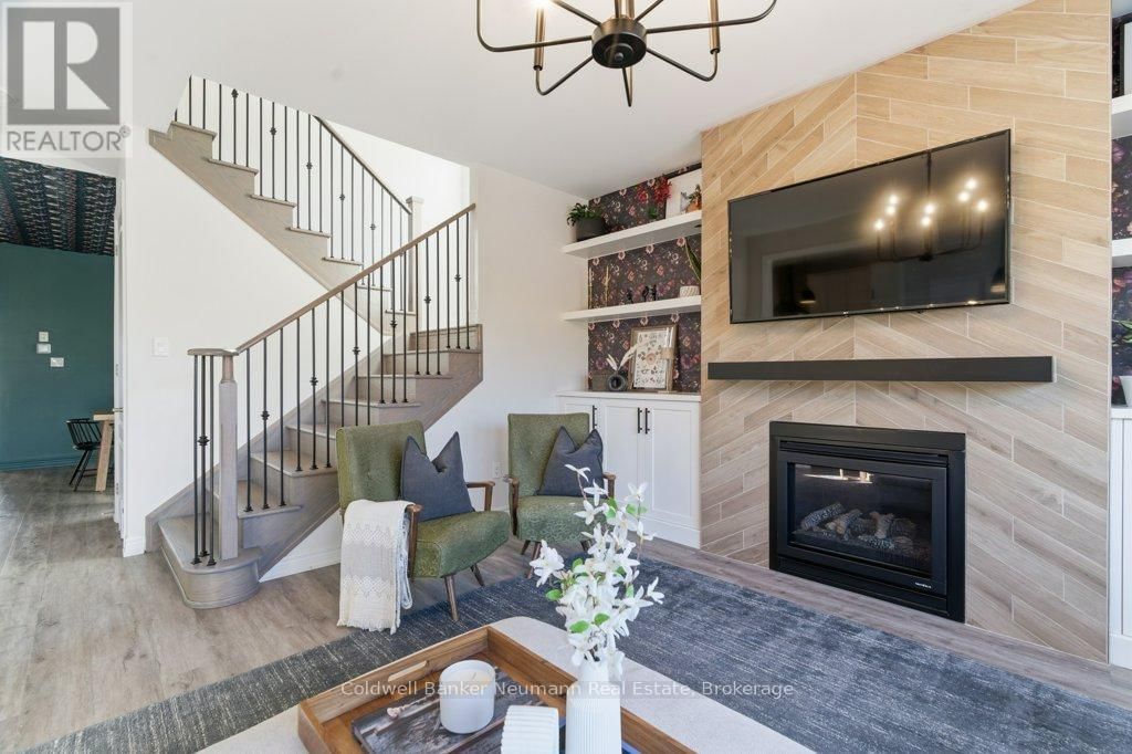 96 HARPIN WAY EAST Image 19