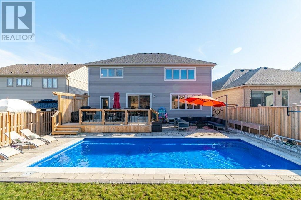 96 HARPIN WAY EAST Image 37