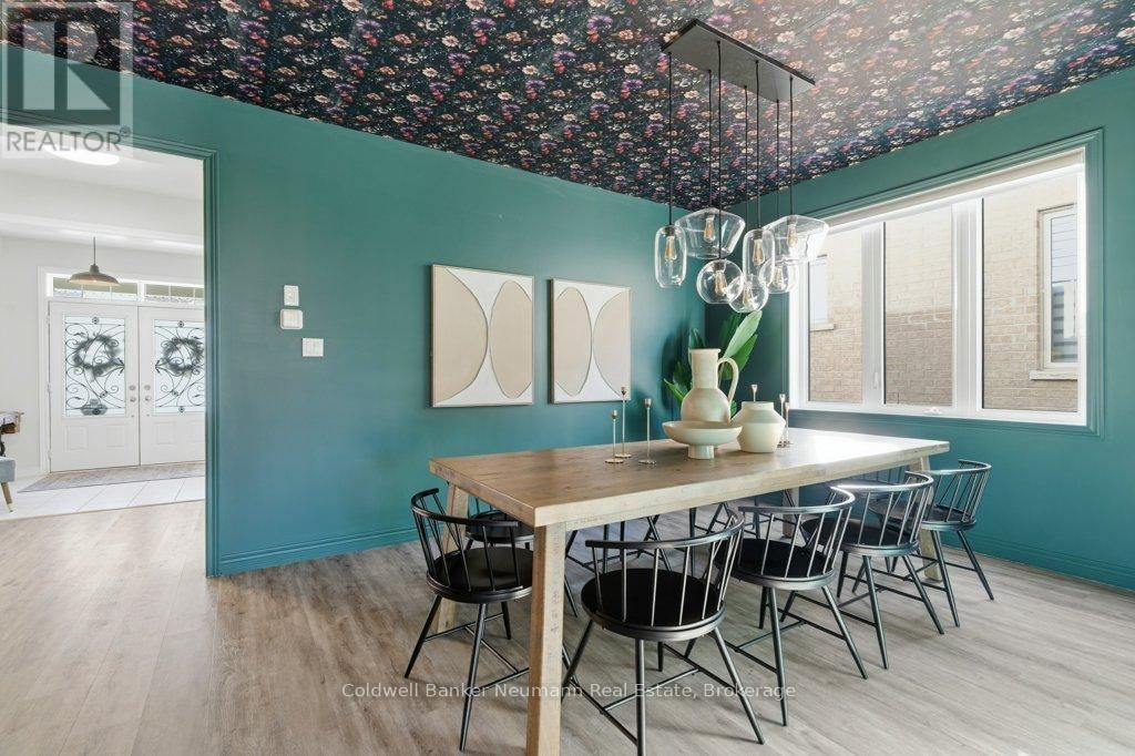 96 HARPIN WAY EAST Image 9