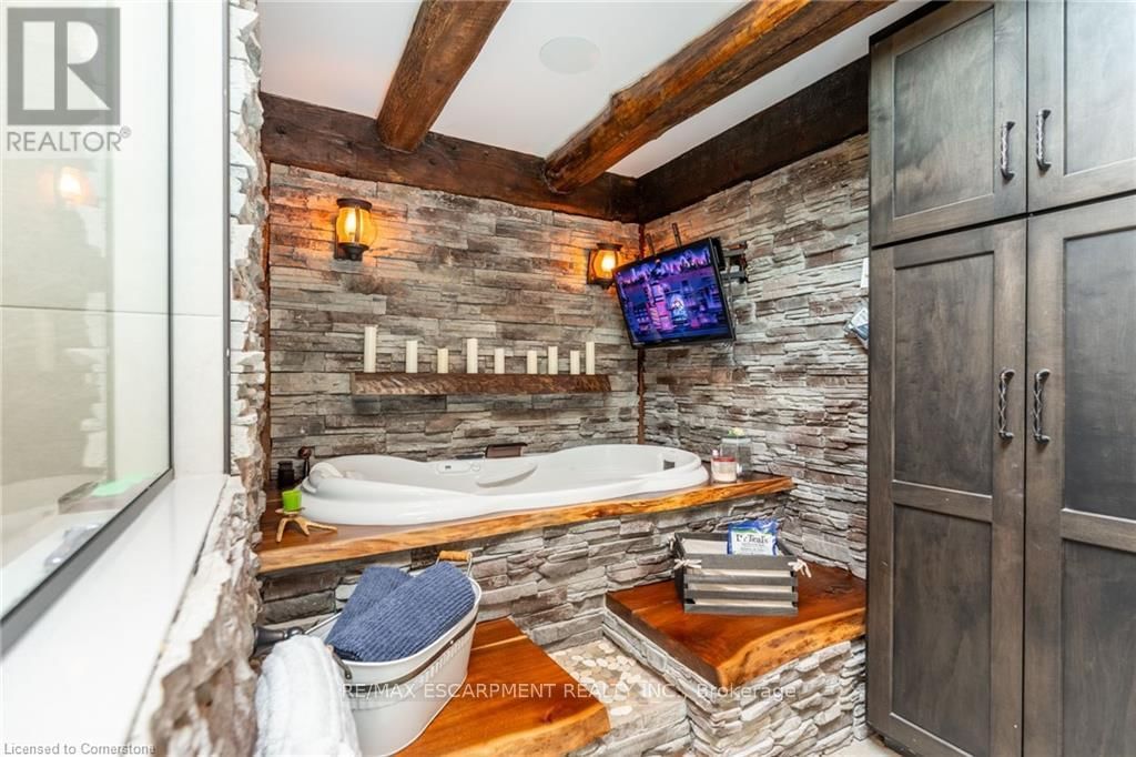 928 BROCK ROAD Image 12