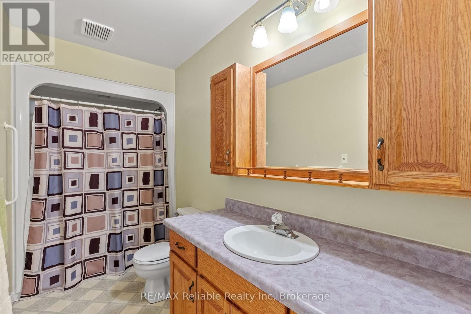 116 DUKE STREET Image 14