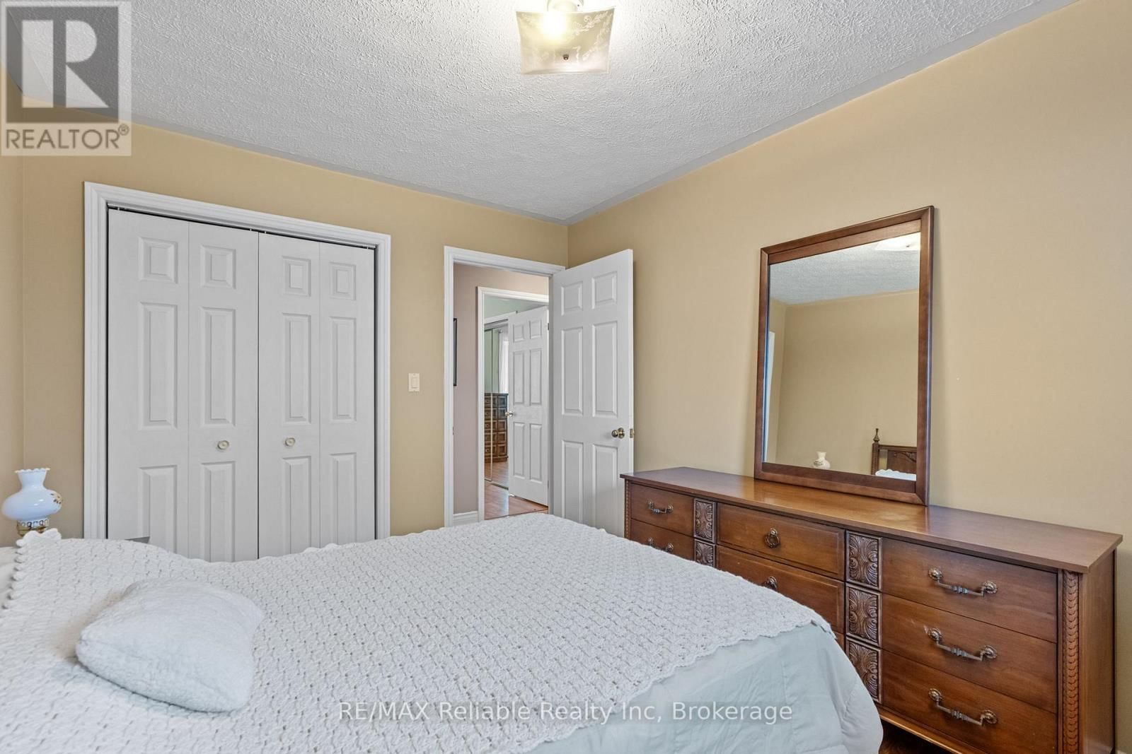 116 DUKE STREET Image 17