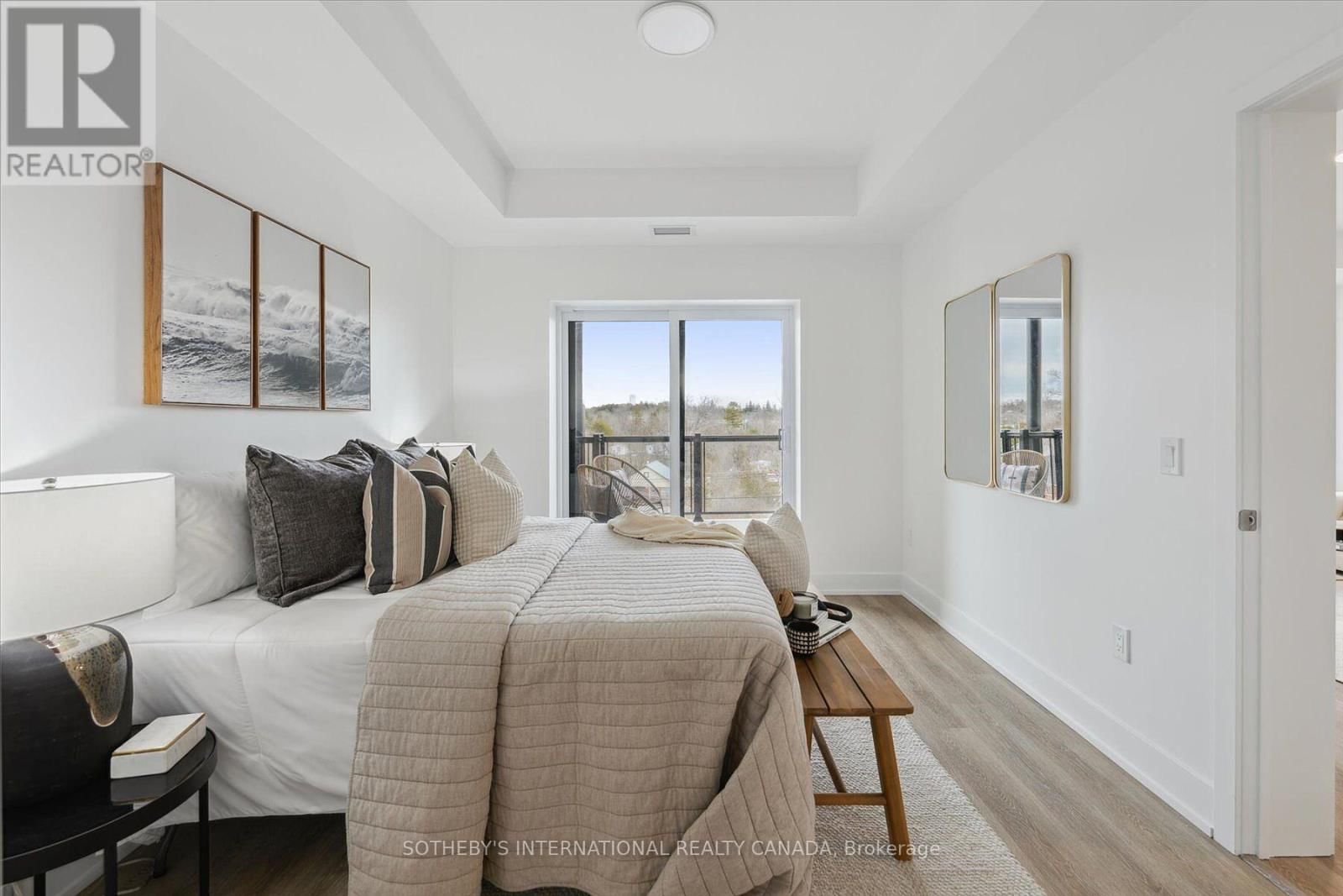 306 - 19B WEST STREET NORTH Image 13