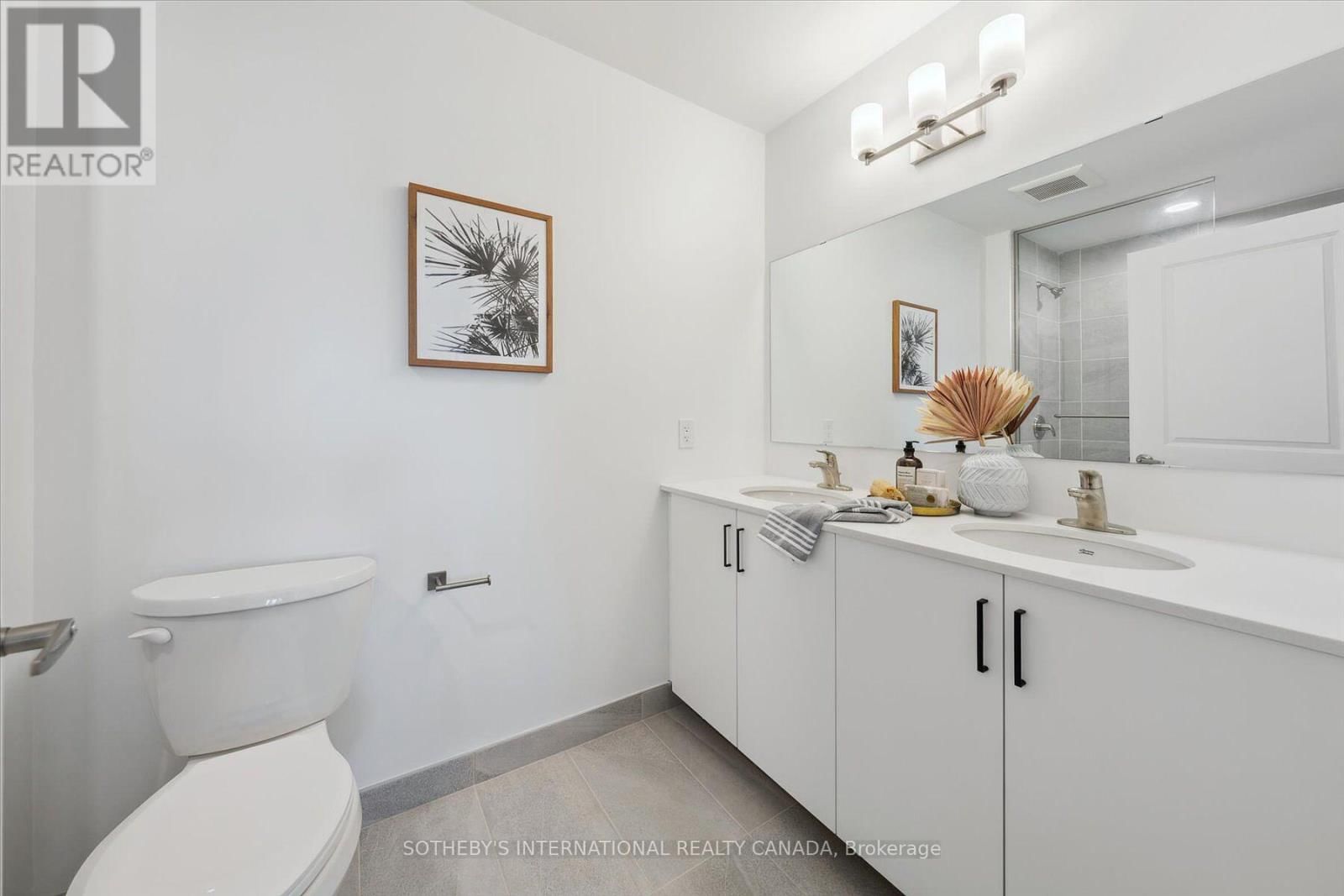 306 - 19B WEST STREET NORTH Image 15