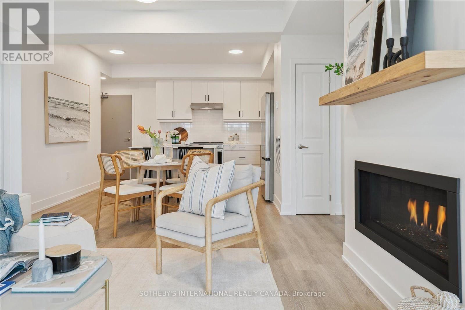 306 - 19B WEST STREET NORTH Image 7