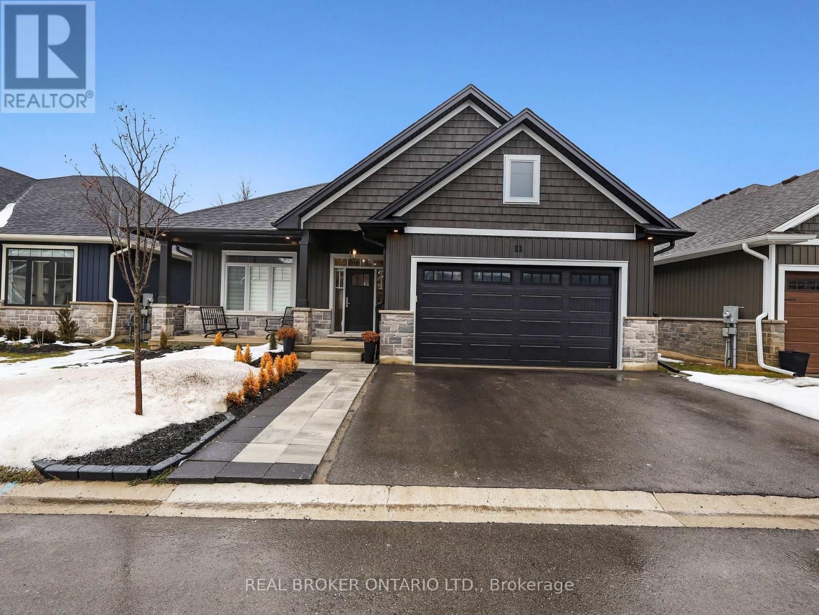 11 - 68 CEDAR STREET Image 1