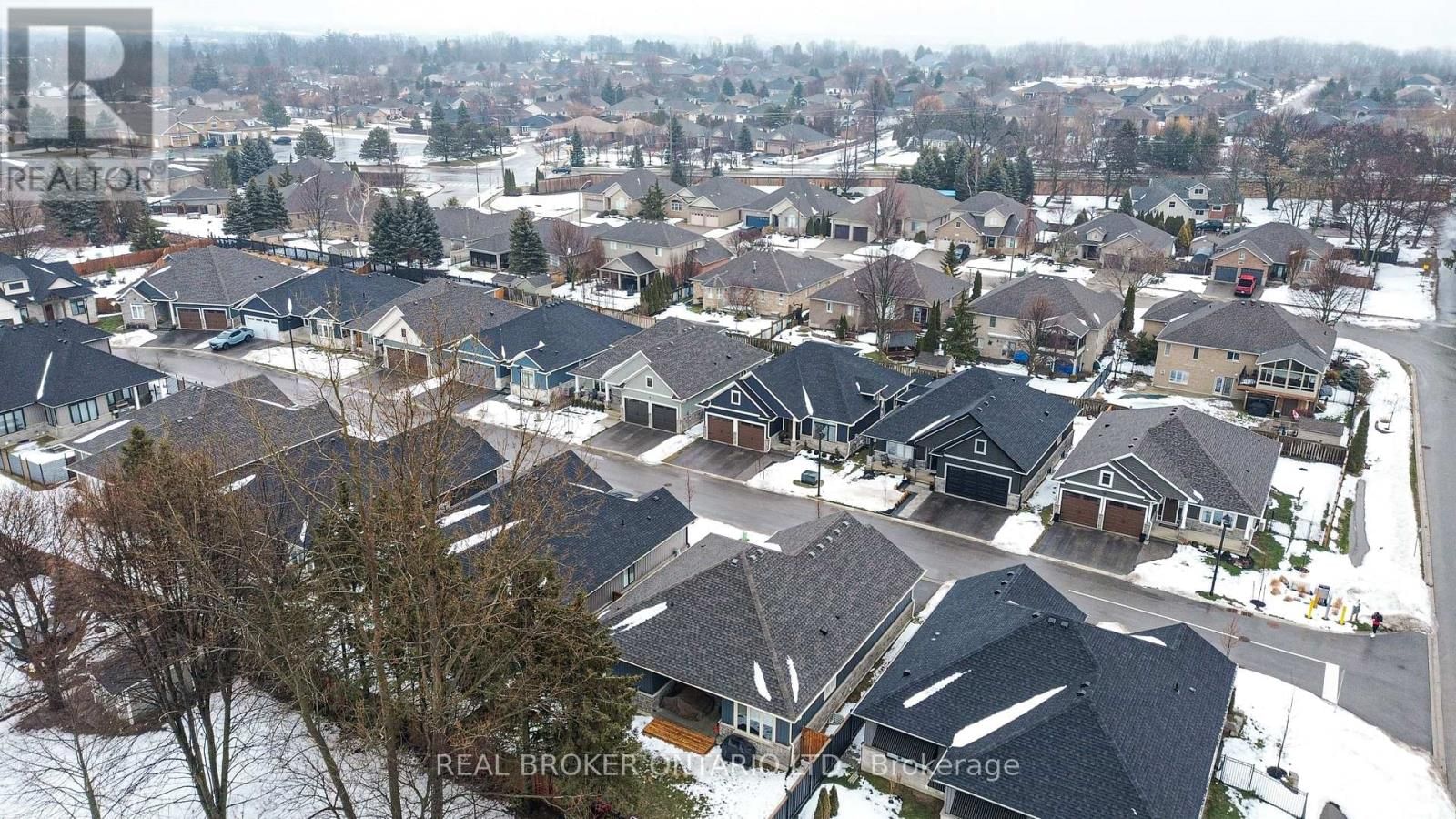 11 - 68 CEDAR STREET Image 27