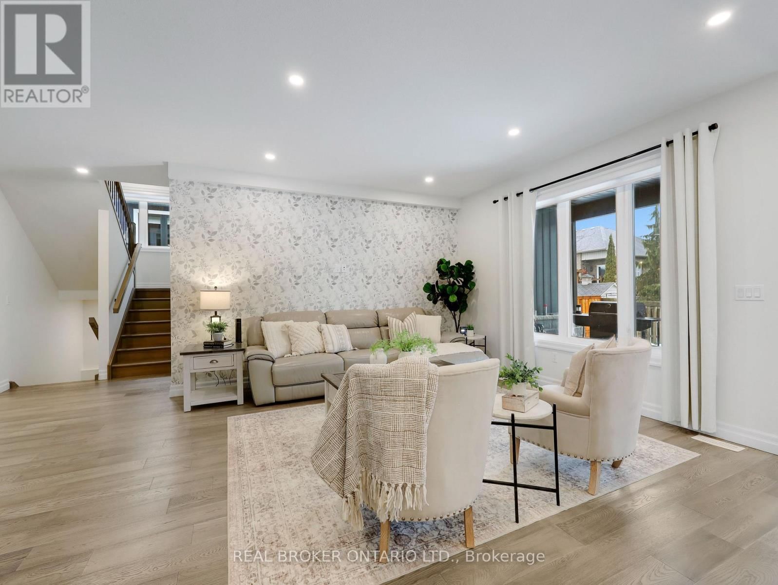 11 - 68 CEDAR STREET Image 8